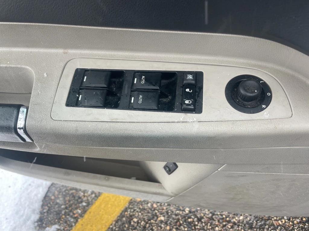 used 2007 Chrysler 300C car, priced at $5,795