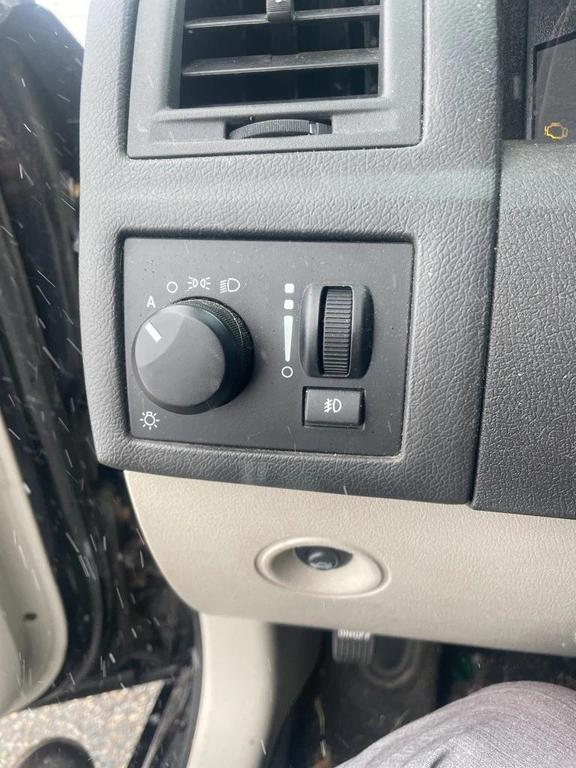 used 2007 Chrysler 300C car, priced at $5,795