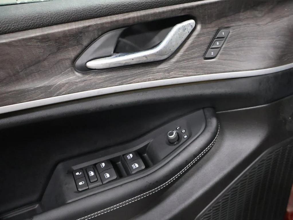 new 2025 Jeep Grand Cherokee car, priced at $43,259