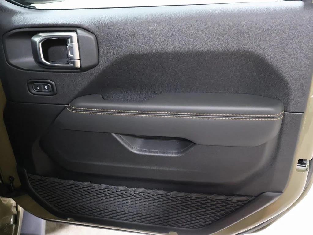new 2025 Jeep Wrangler car, priced at $99,125