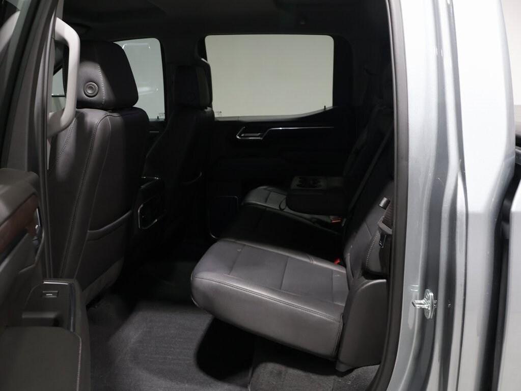 used 2023 GMC Sierra 1500 car, priced at $40,000