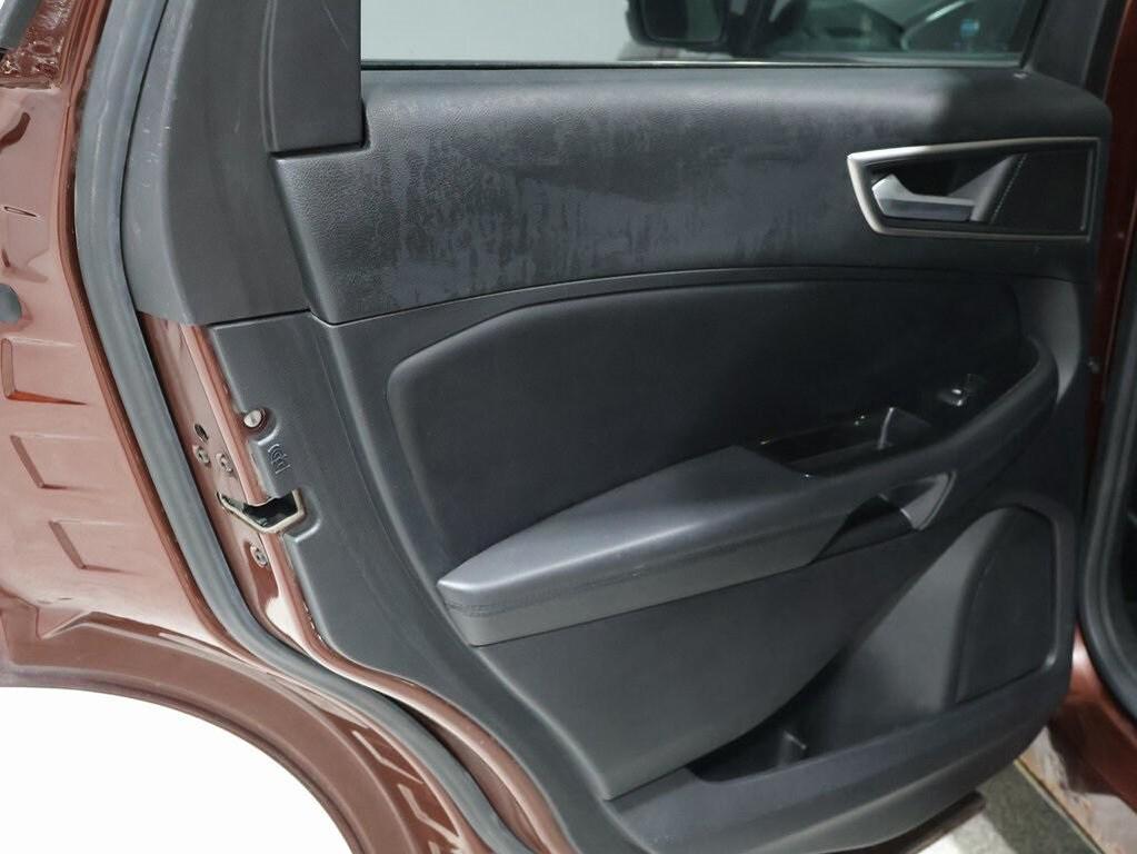 used 2015 Ford Edge car, priced at $10,750