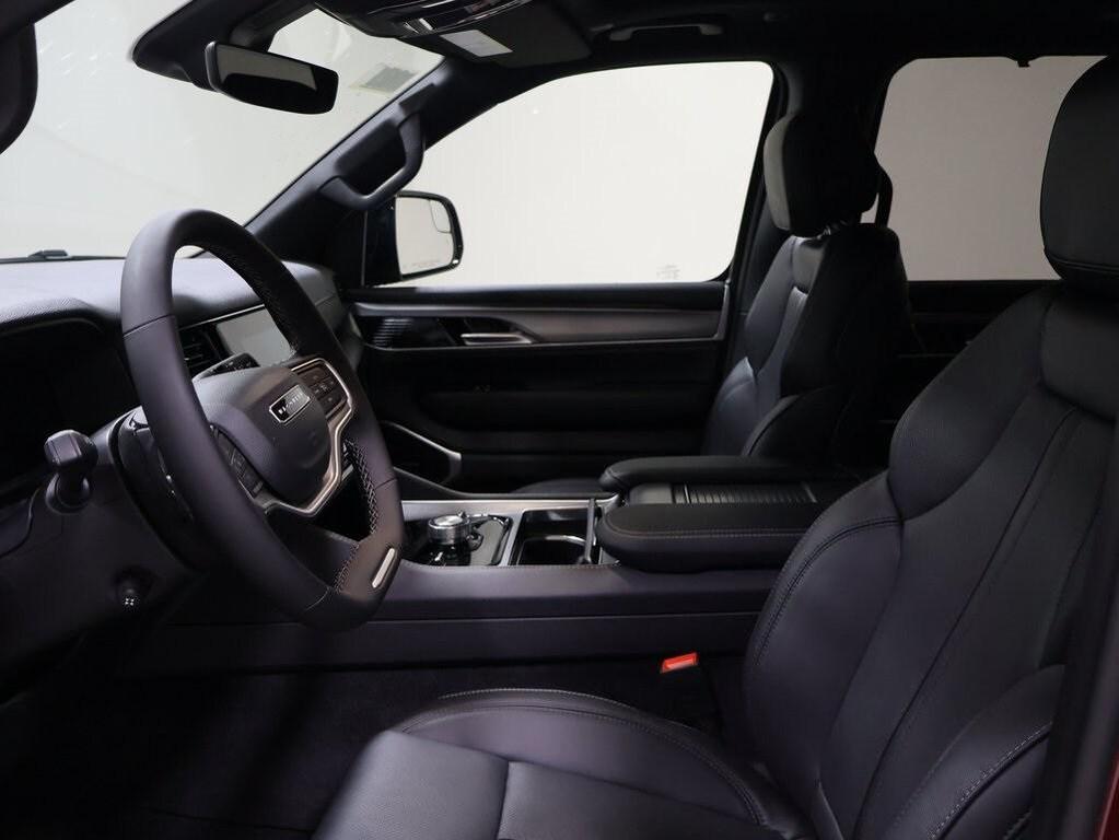 new 2025 Jeep Wagoneer car, priced at $76,013