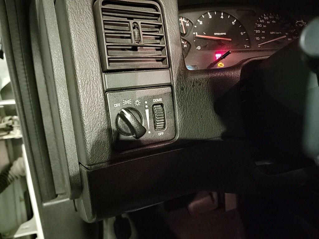 used 2002 Dodge Durango car, priced at $5,000