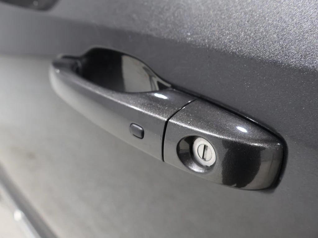 used 2016 Dodge Journey car, priced at $9,000