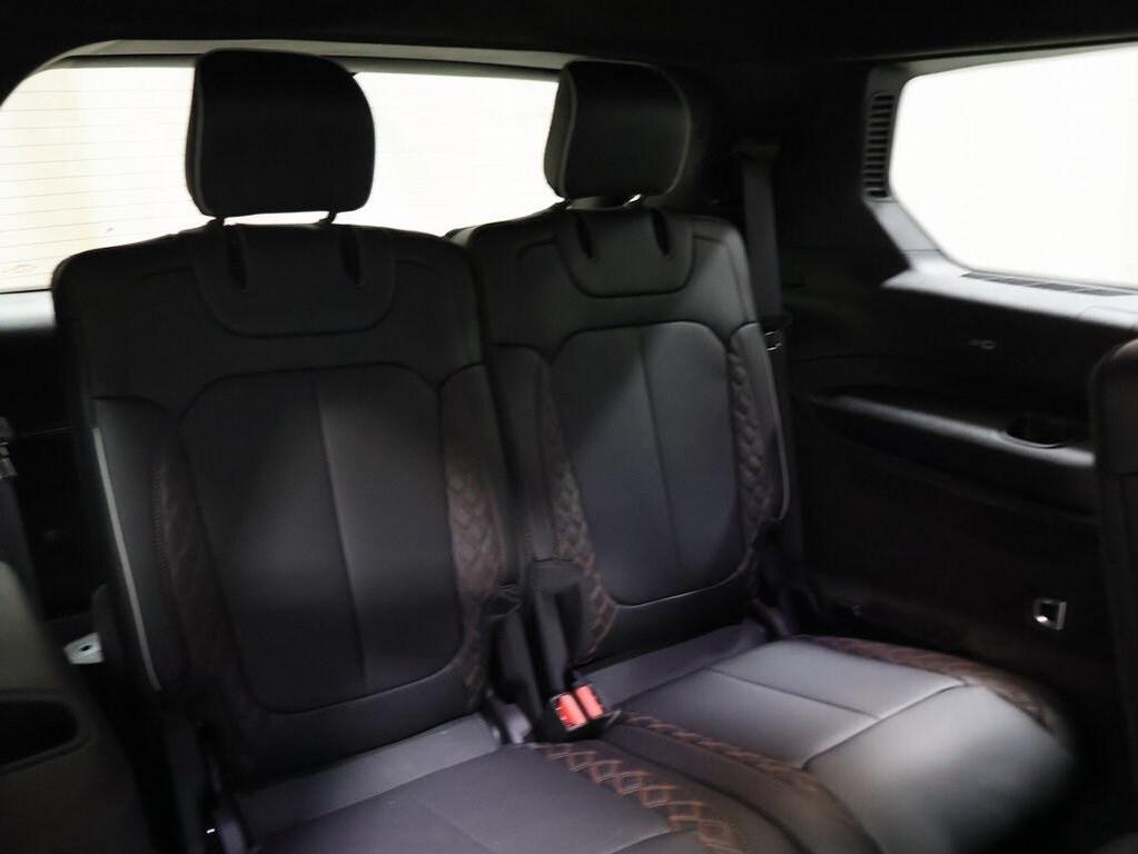 new 2025 Jeep Grand Cherokee L car, priced at $69,425