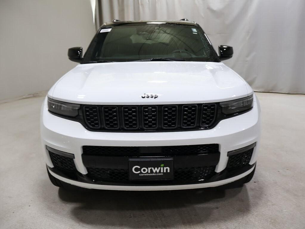 new 2025 Jeep Grand Cherokee L car, priced at $69,425