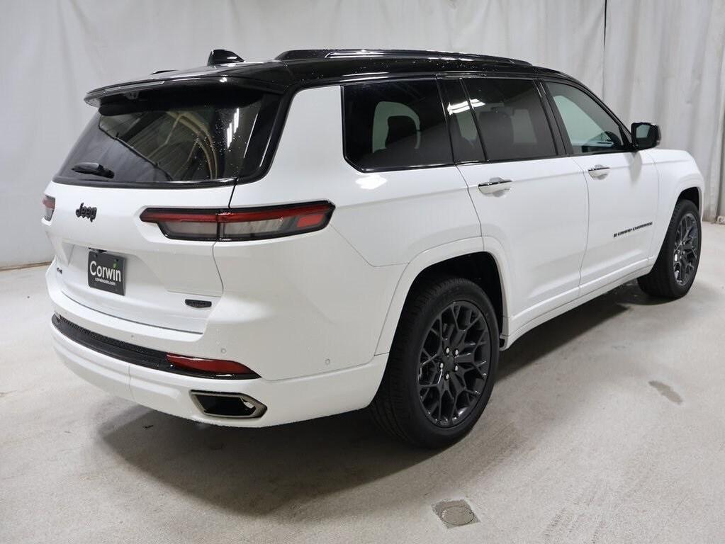 new 2025 Jeep Grand Cherokee L car, priced at $69,425