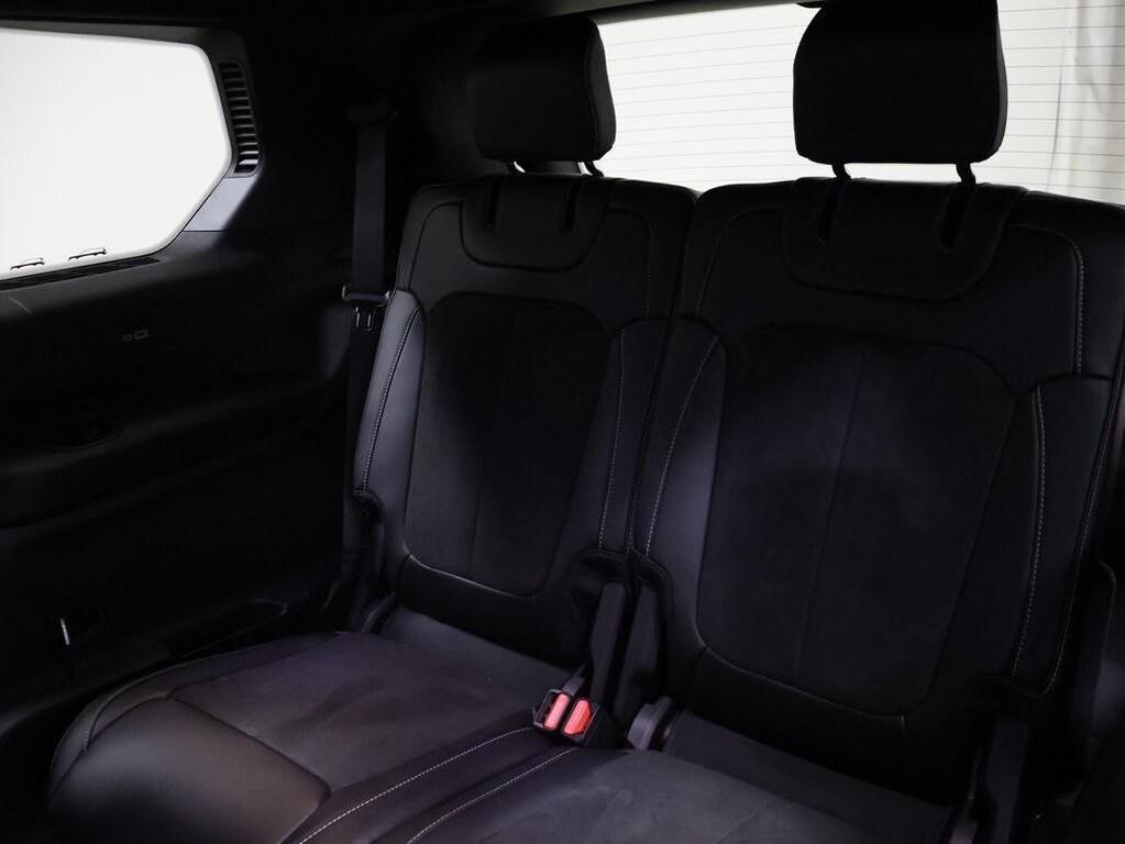 new 2025 Jeep Grand Cherokee L car, priced at $47,870