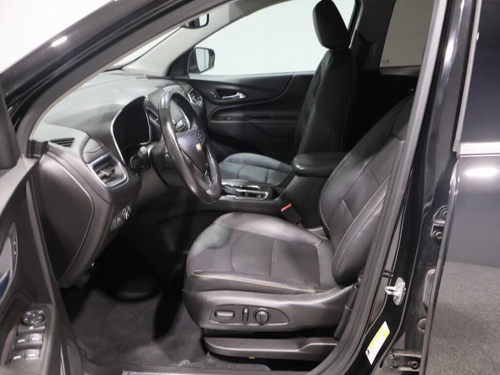used 2021 Chevrolet Equinox car, priced at $20,000