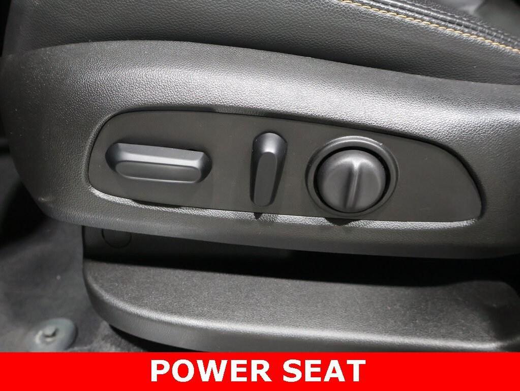 used 2021 Chevrolet Equinox car, priced at $20,000