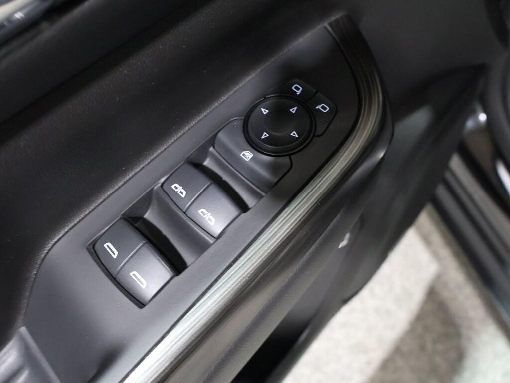 used 2023 GMC Acadia car, priced at $26,111