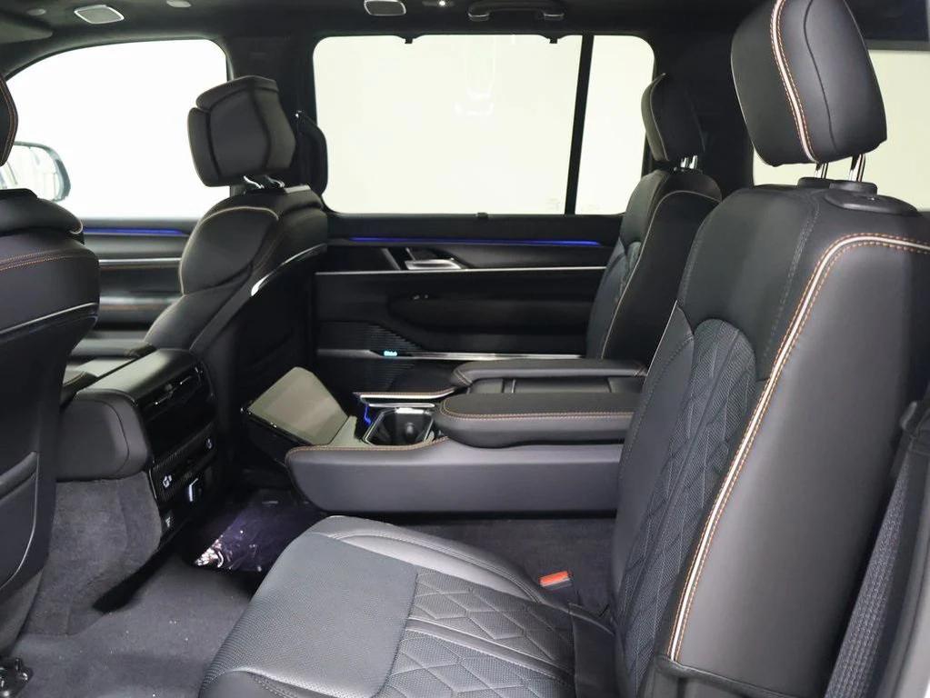 new 2025 Jeep Grand Wagoneer L car, priced at $105,552