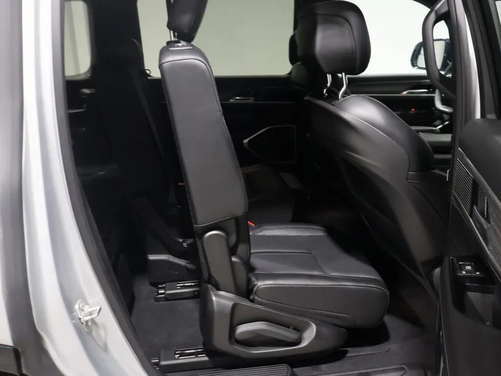 used 2023 Jeep Wagoneer car, priced at $53,799