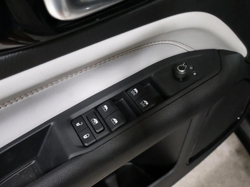 new 2025 Jeep Compass car, priced at $32,883