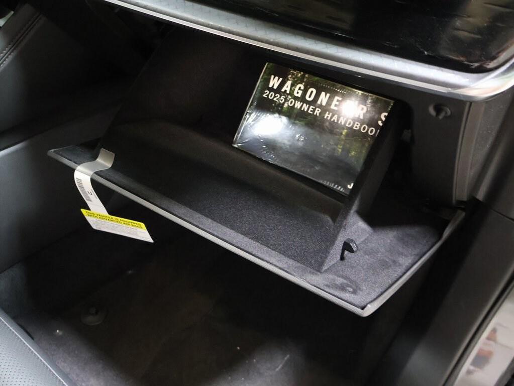 new 2025 Jeep Wagoneer S car, priced at $60,040