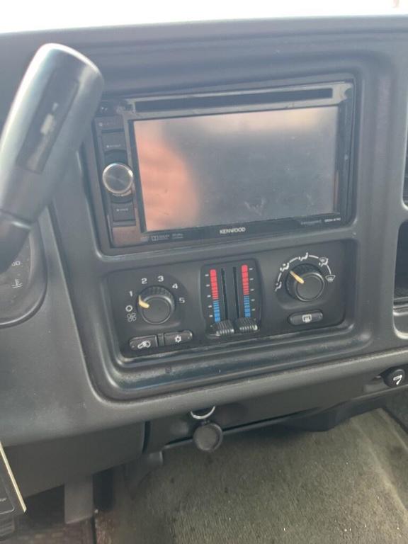 used 2006 GMC Sierra 1500 car, priced at $5,000