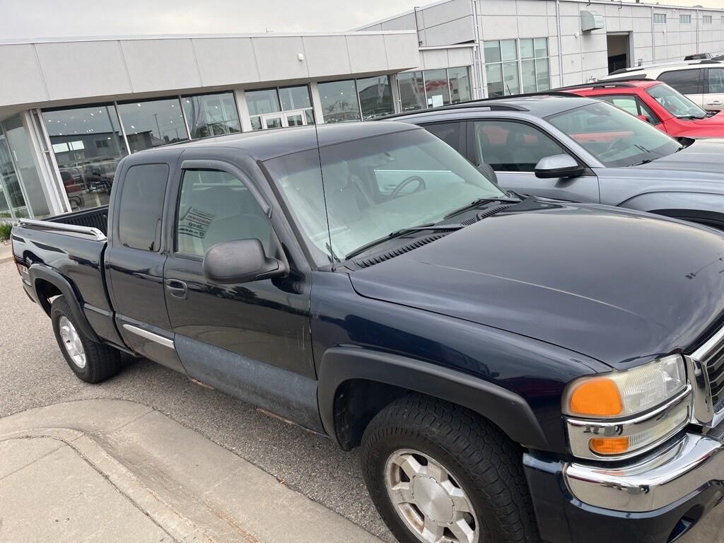 used 2006 GMC Sierra 1500 car, priced at $5,000