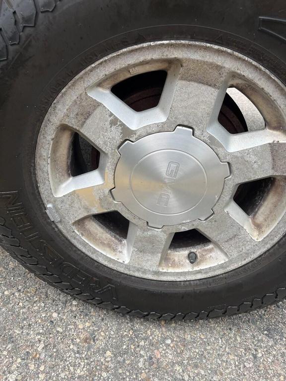 used 2006 GMC Sierra 1500 car, priced at $5,000