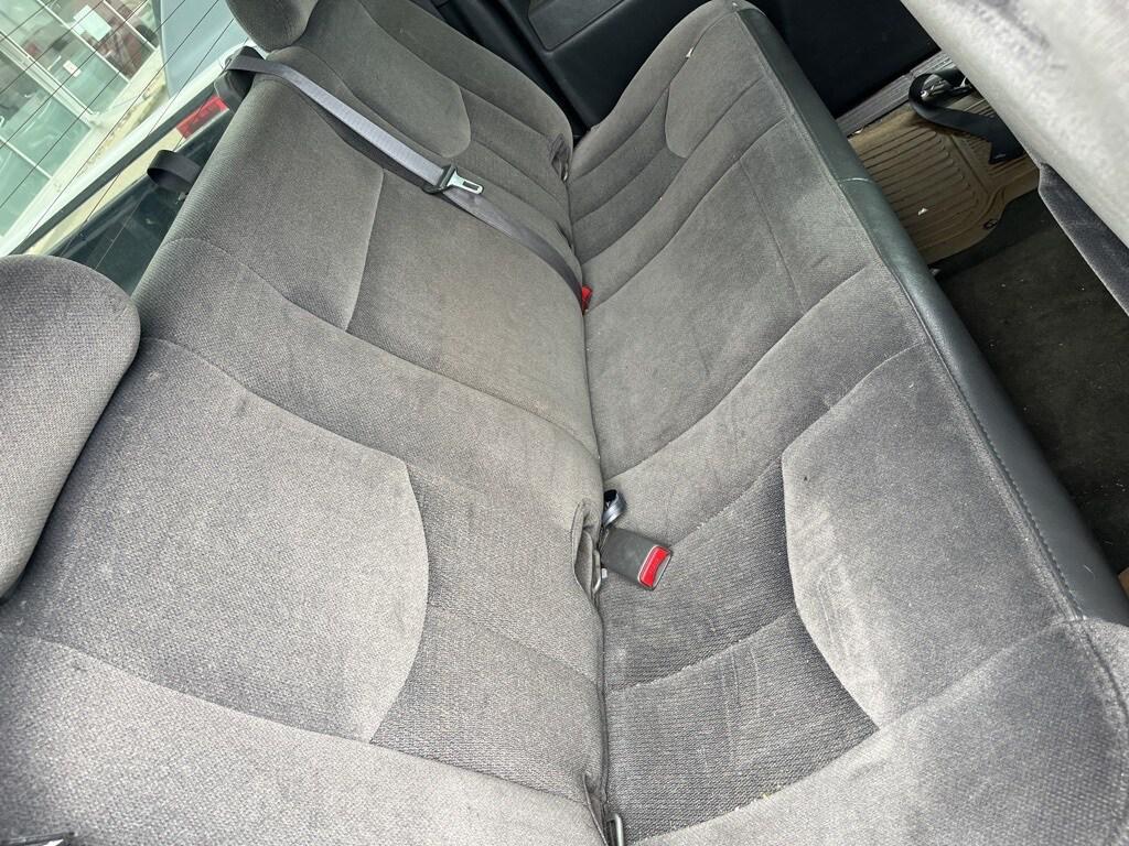 used 2006 GMC Sierra 1500 car, priced at $5,000