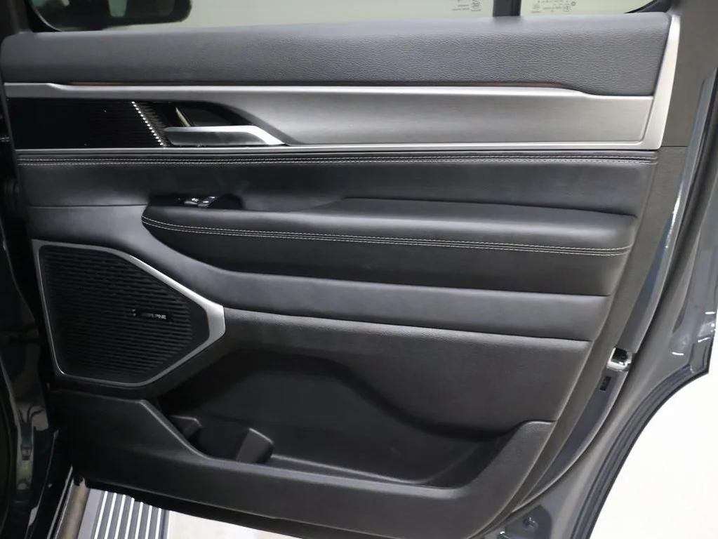 new 2025 Jeep Wagoneer car, priced at $72,686