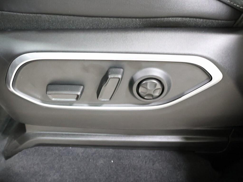 new 2025 Jeep Wagoneer car, priced at $76,013