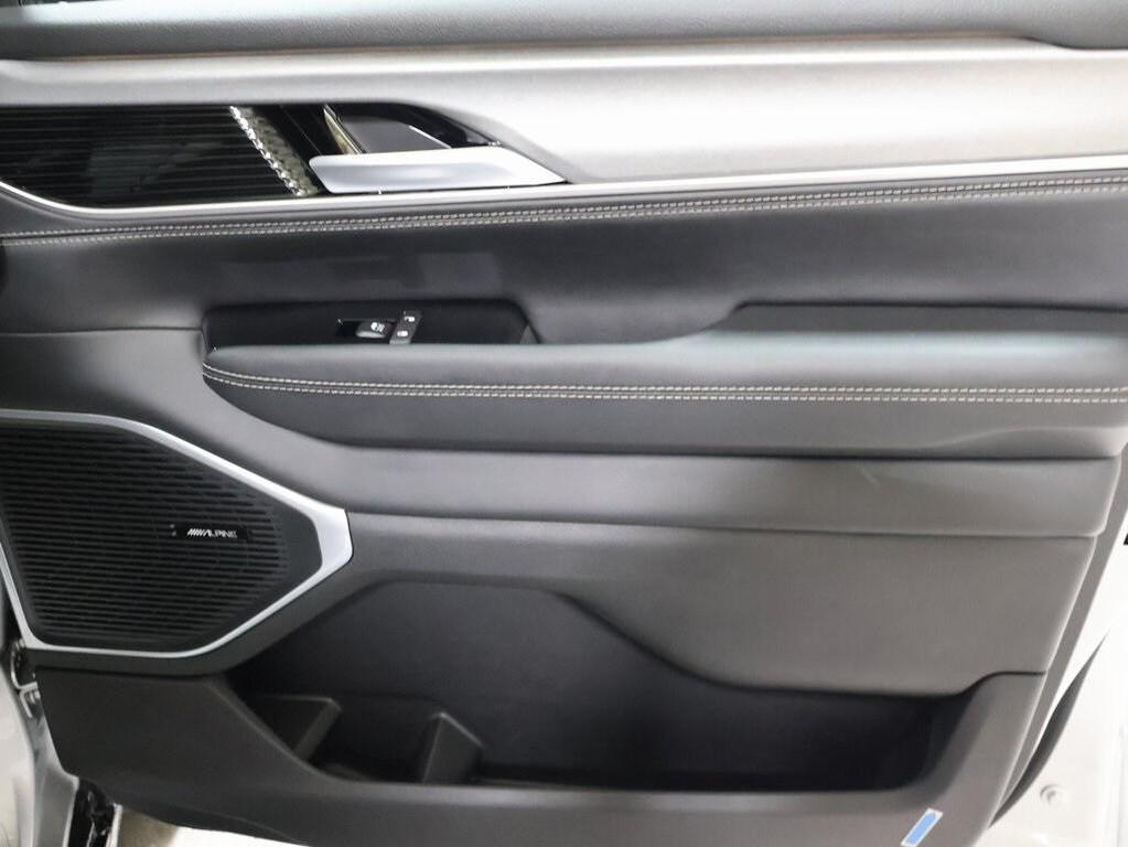 new 2025 Jeep Wagoneer car, priced at $76,013