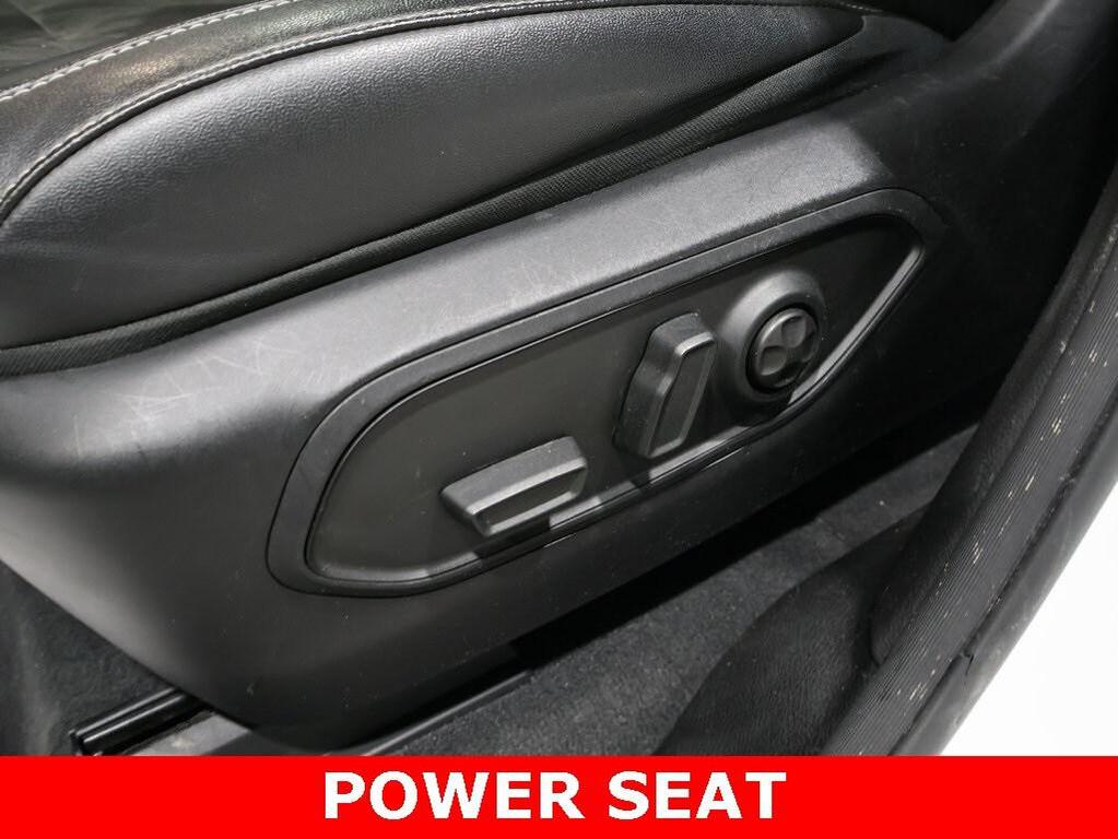 used 2023 Jeep Grand Cherokee car, priced at $33,500