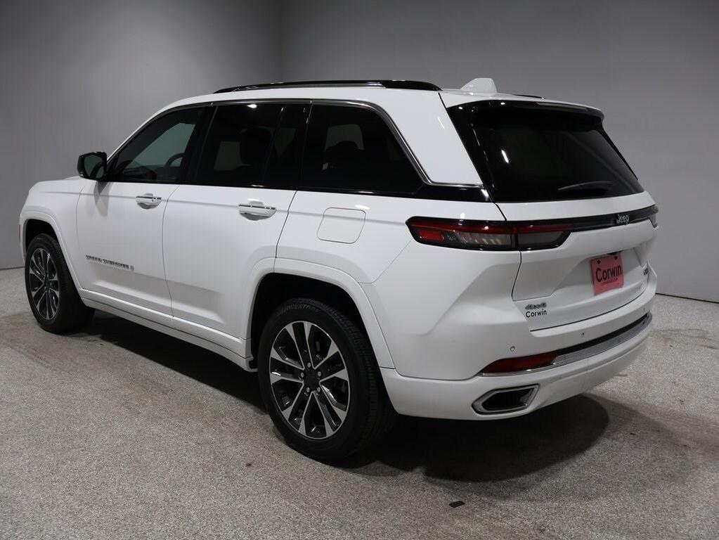 used 2023 Jeep Grand Cherokee car, priced at $38,500