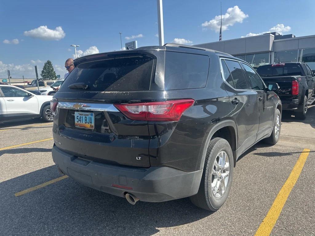 used 2021 Chevrolet Traverse car, priced at $22,000