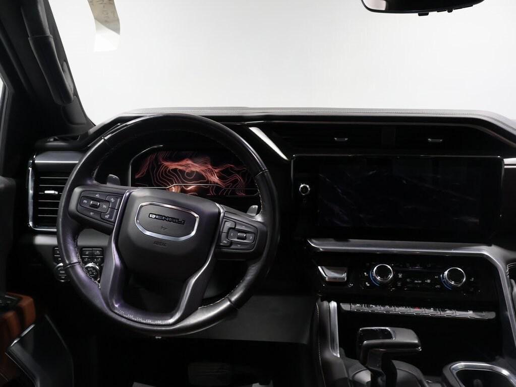 used 2023 GMC Sierra 1500 car, priced at $58,000