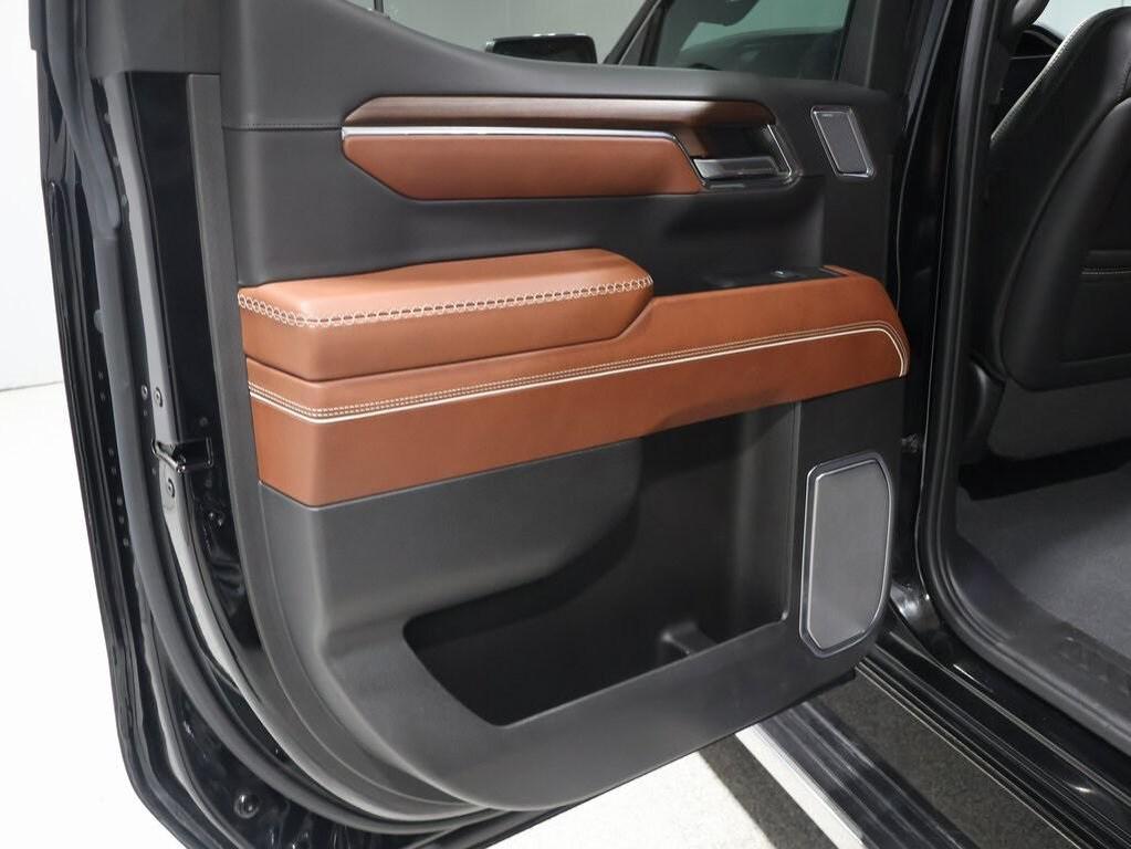 used 2023 GMC Sierra 1500 car, priced at $58,000