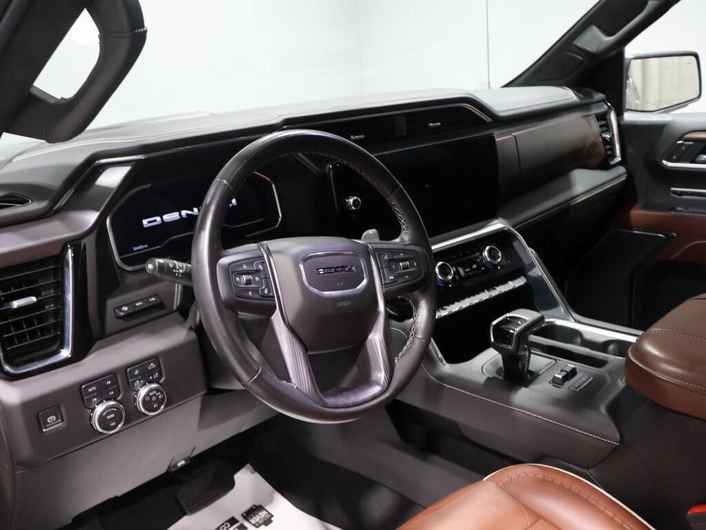 used 2023 GMC Sierra 1500 car, priced at $58,000