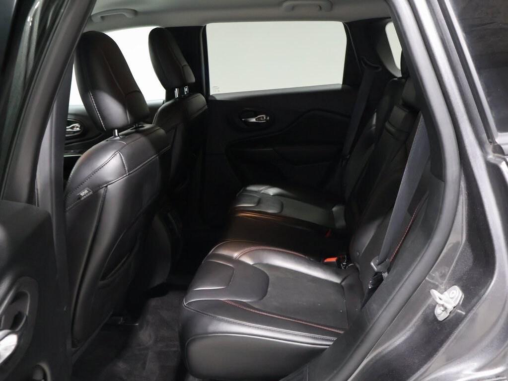 used 2019 Jeep Cherokee car, priced at $18,990