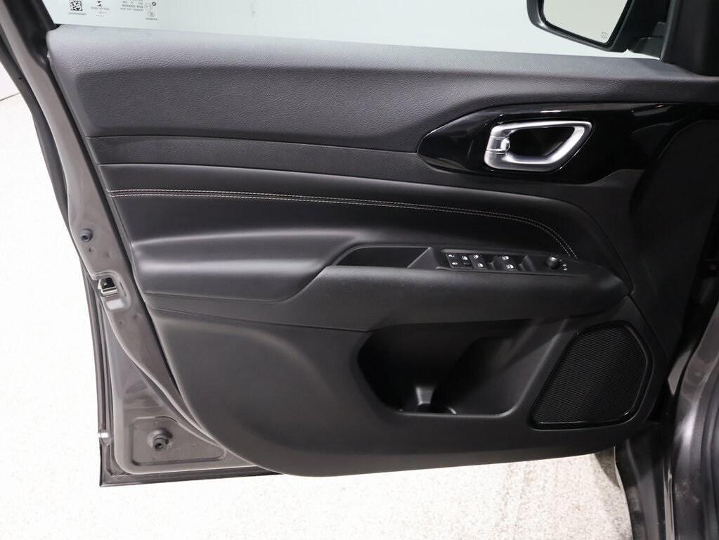used 2022 Jeep Compass car, priced at $23,823