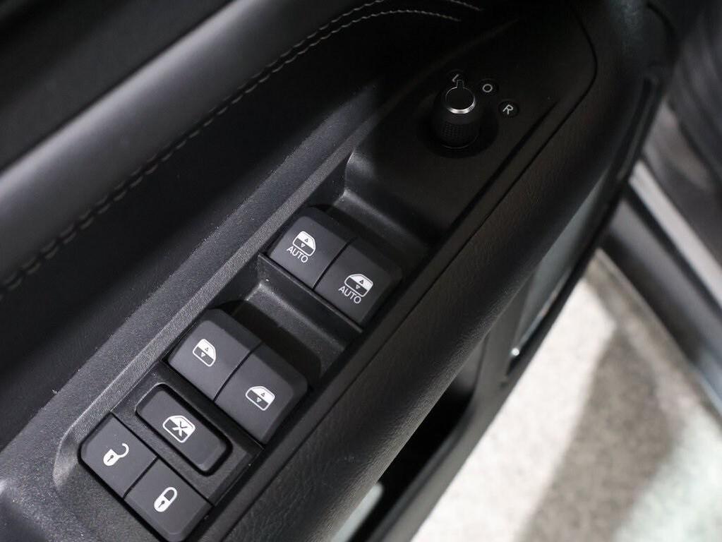 used 2022 Jeep Compass car, priced at $23,823