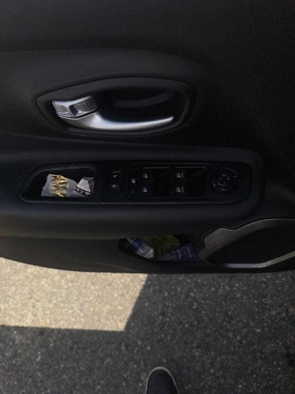 used 2022 Jeep Renegade car, priced at $20,250