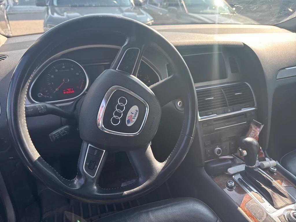 used 2010 Audi Q7 car, priced at $7,500