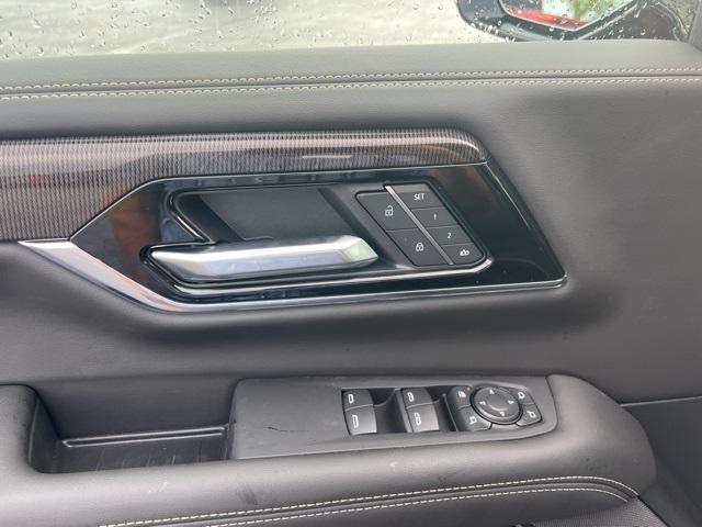 new 2025 GMC Yukon car