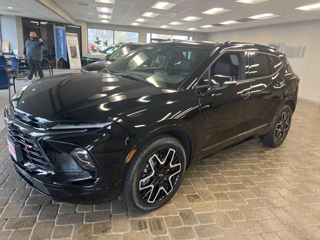 new 2025 Chevrolet Blazer car