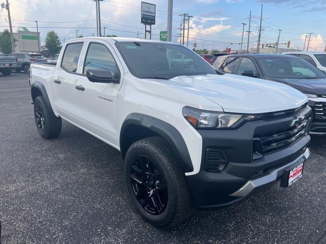 new 2025 Chevrolet Colorado car