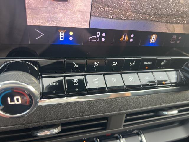 new 2025 Chevrolet Colorado car