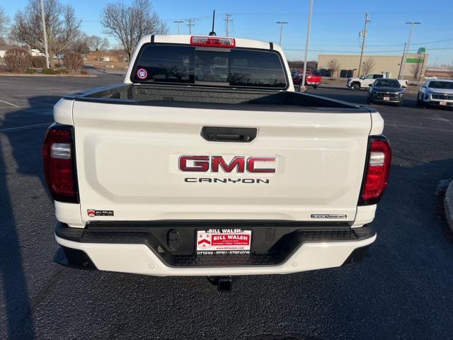 new 2025 GMC Canyon car