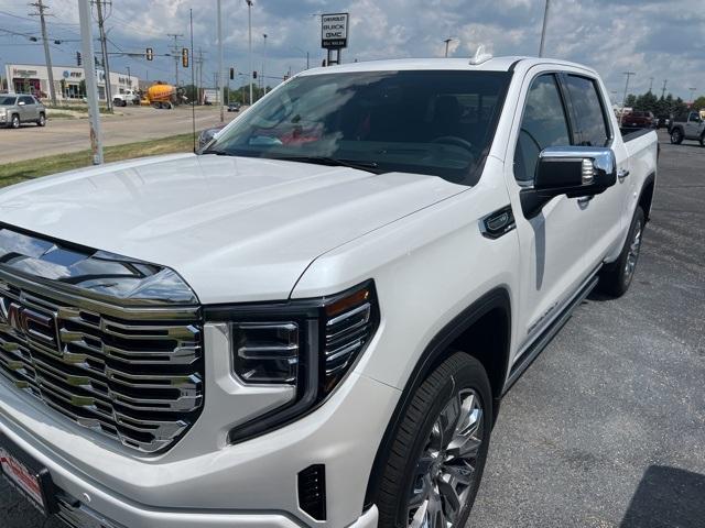 new 2024 GMC Sierra 1500 car, priced at $70,997