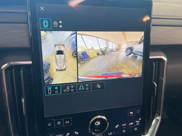 new 2025 GMC Acadia car