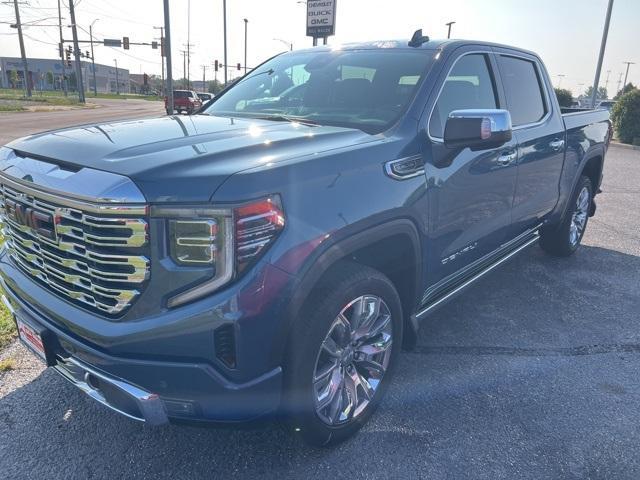 new 2024 GMC Sierra 1500 car, priced at $72,358