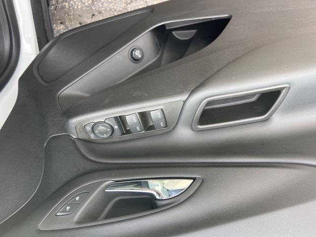 used 2023 Chevrolet Equinox car, priced at $23,997