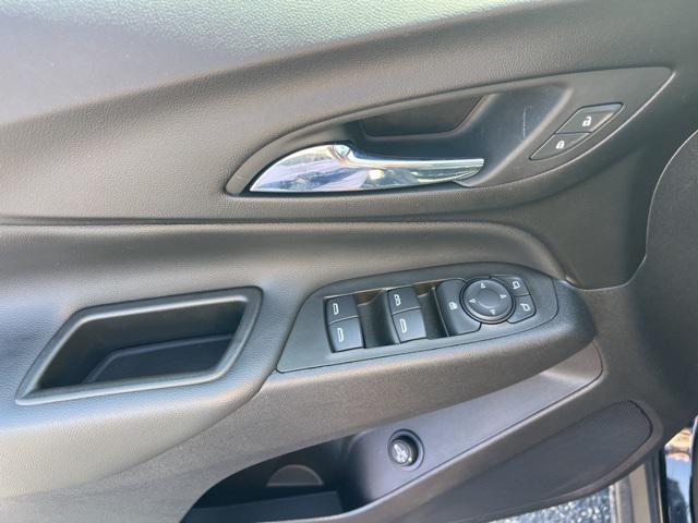 used 2023 Chevrolet Equinox car, priced at $21,997