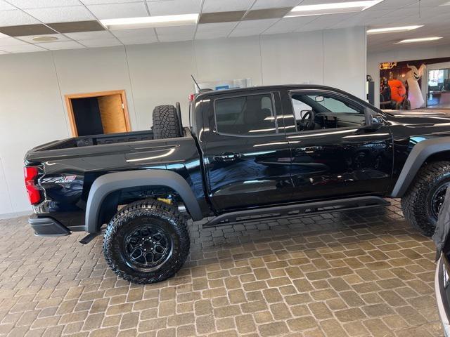 new 2024 Chevrolet Colorado car