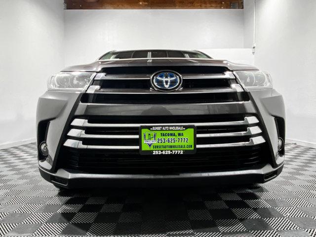 used 2017 Toyota Highlander Hybrid car, priced at $27,989